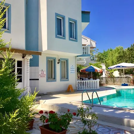 Apart-hotel Nehir 3*