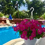 Nehir Apartmanhotel 3*